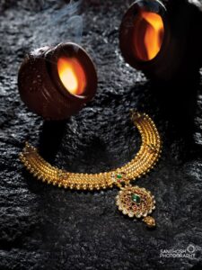 Gold jewellery store Chennai — BIS hallmarked traditional South Indian gold jewellery at Shanthi Gold House